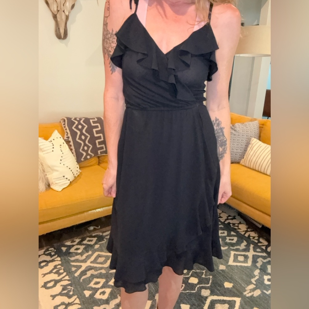 Elegant Black Ruffle Vintage Dress, S